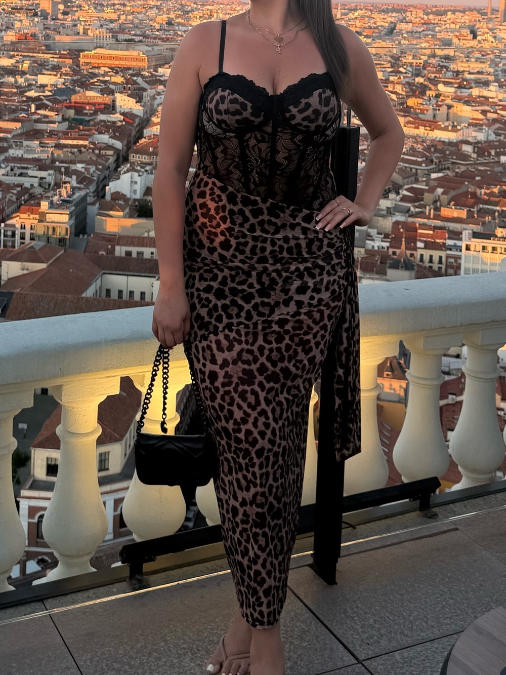 PrettyLittleThing Leopard Lace Midi Dress - Black/Brown